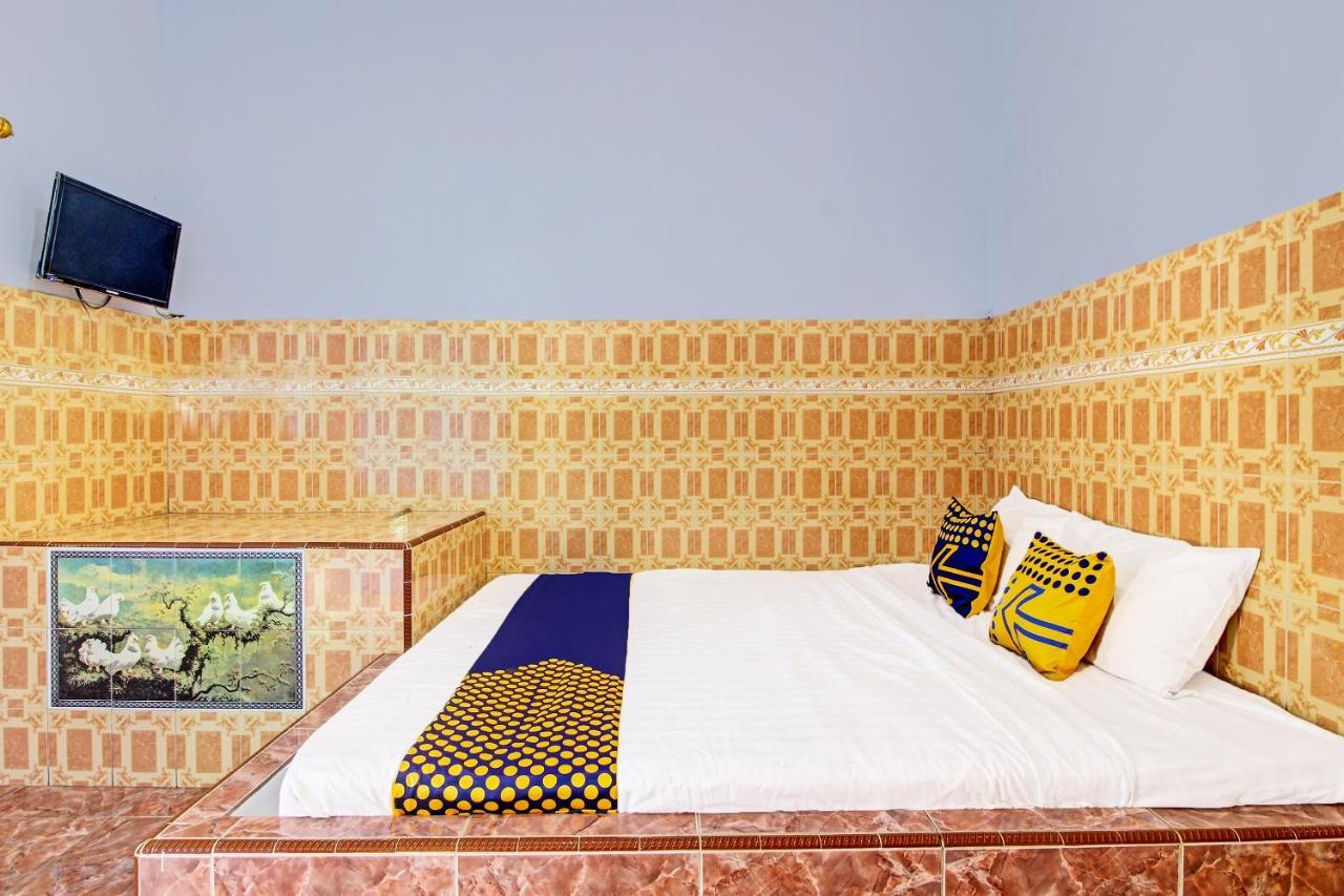 Temanggung Spot On 91694 Hotel Rama Chandra מראה חיצוני תמונה